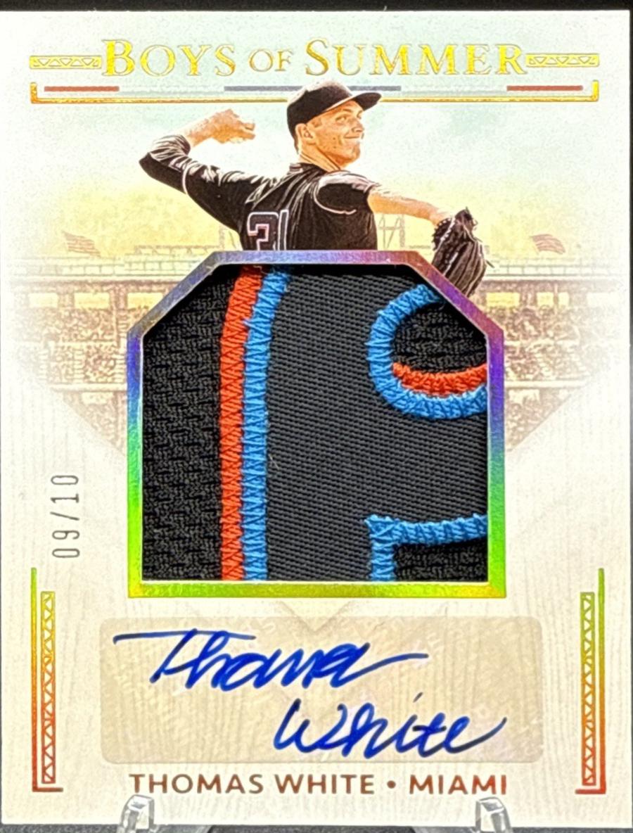 Thomas White [Holo Gold] #JMS-TW