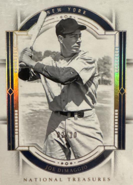 Joe DiMaggio [Holo Gold] #5