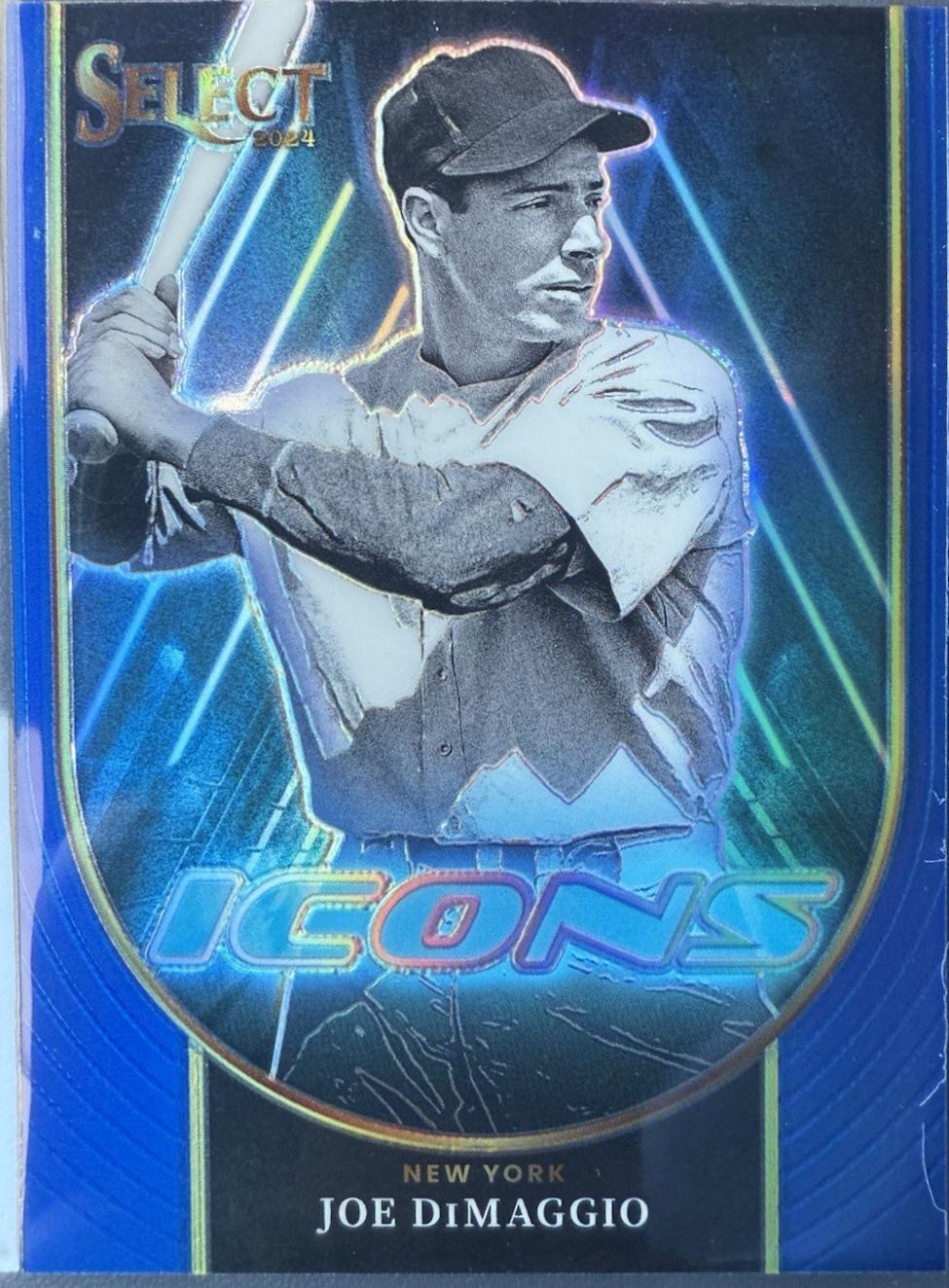 Joe DiMaggio [Blue Prizm] #19