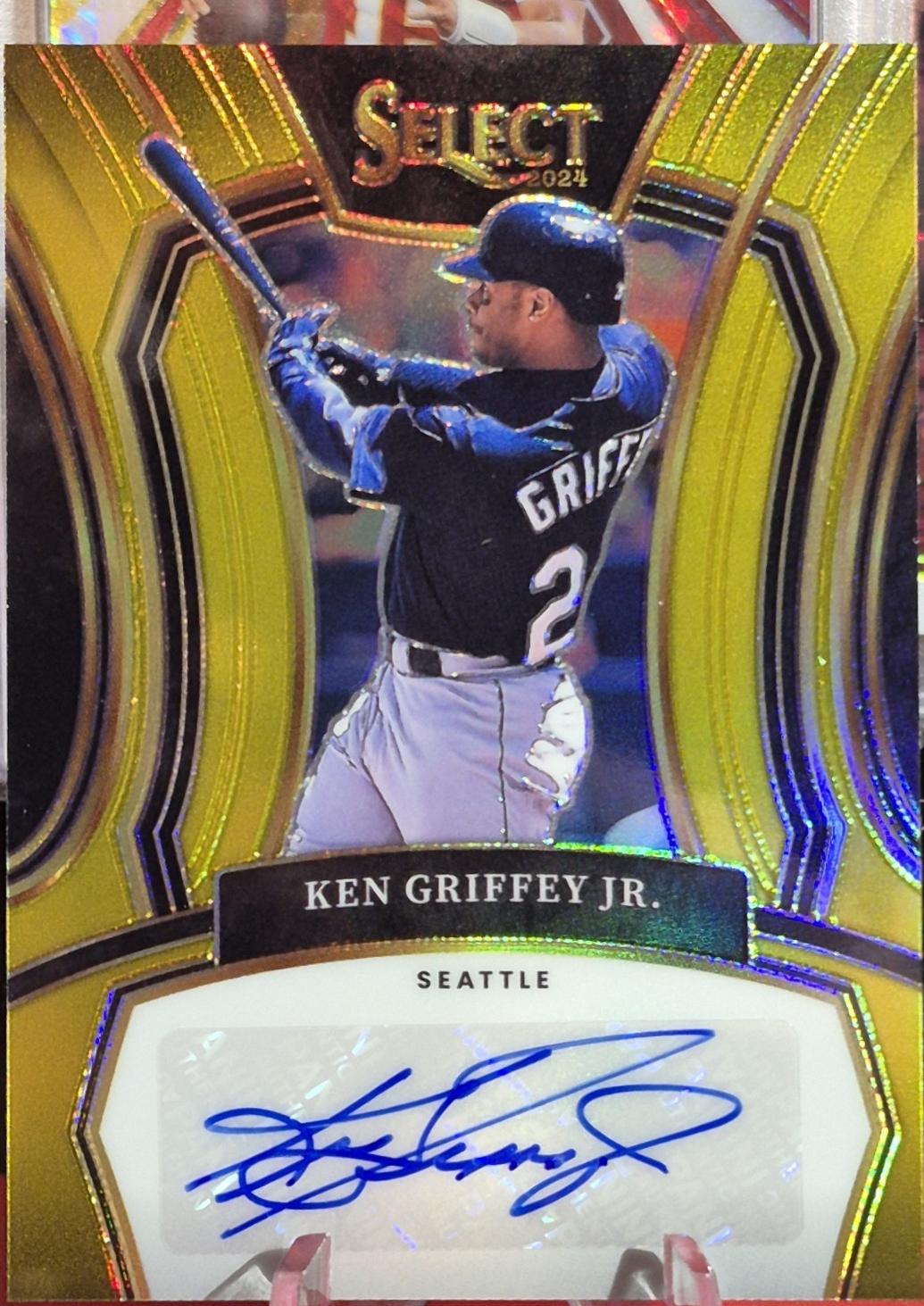 Ken Griffey Jr. [Gold Prizm] #LEG-KG