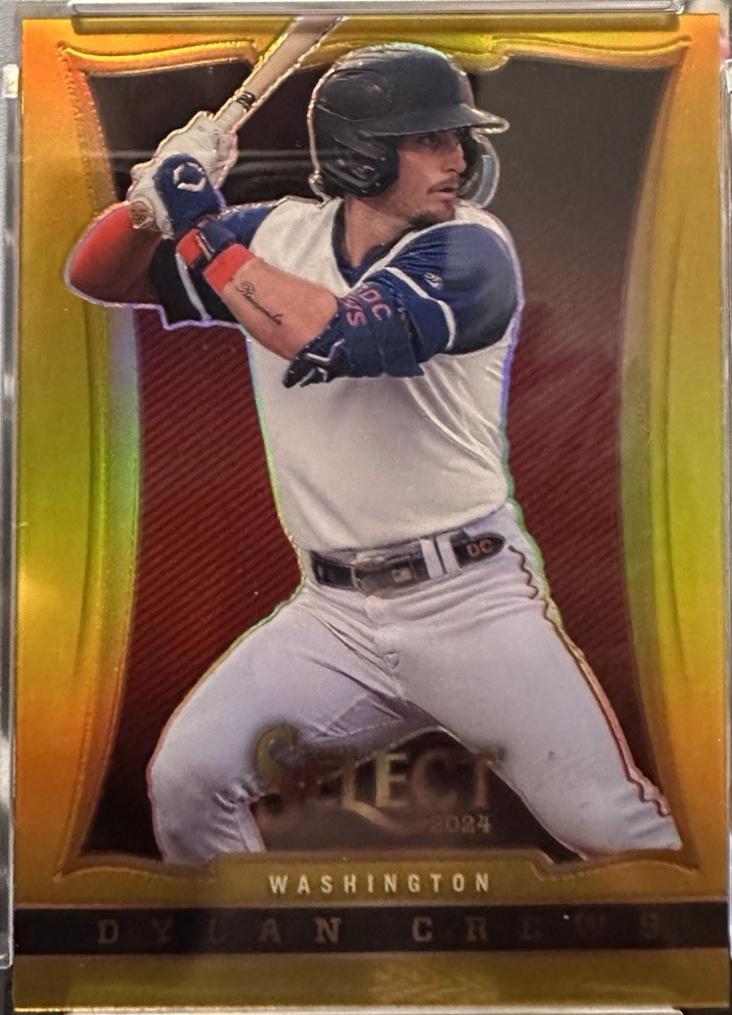 Dylan Crews [Gold Prizm] #8