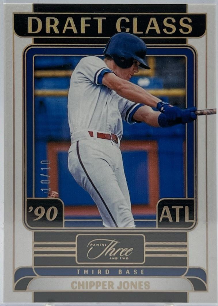 Chipper Jones [Holo Gold] #12