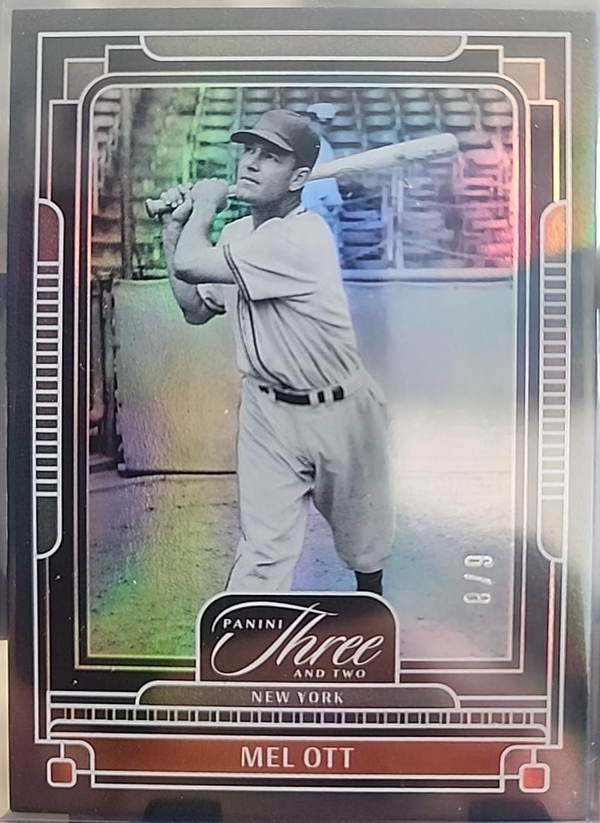 Mel Ott [Holo Emerald] #23