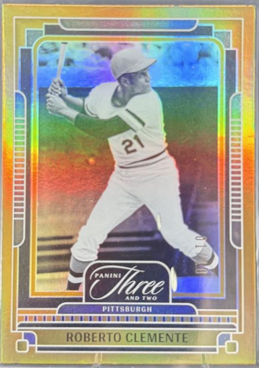 Roberto Clemente [Holo Gold] #136