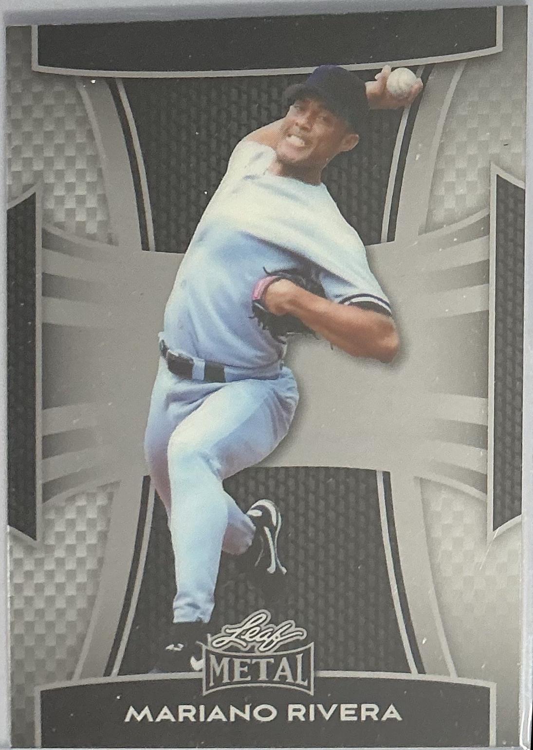 Mariano Rivera [Prismatic Purple] #131