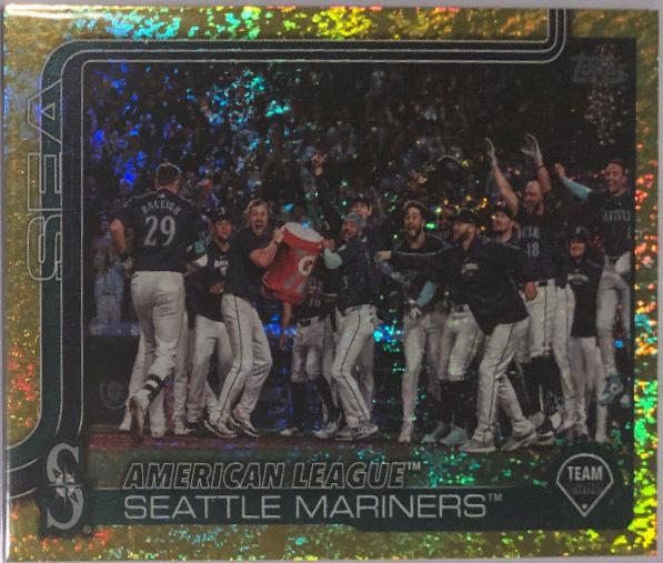Seattle Mariners [Gold Rainbow] #96