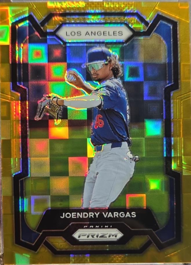 Joendry Vargas [Gold Shimmer FOTL] #43