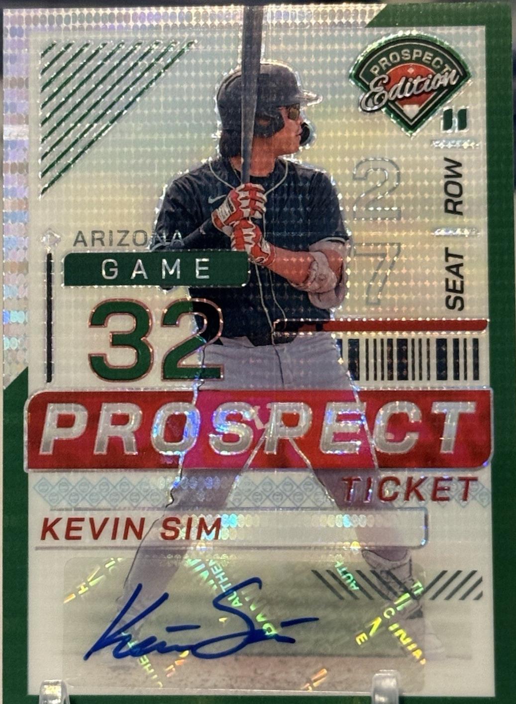 Kevin Sim [Green Pulsar Holo Ticket Signature] #147