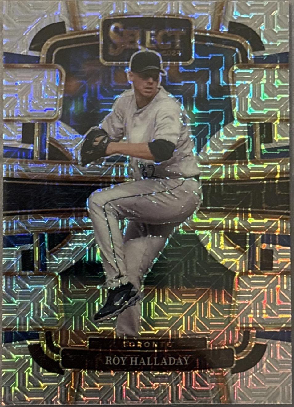 Roy Halladay [Mojo Prizm FOTL] #59