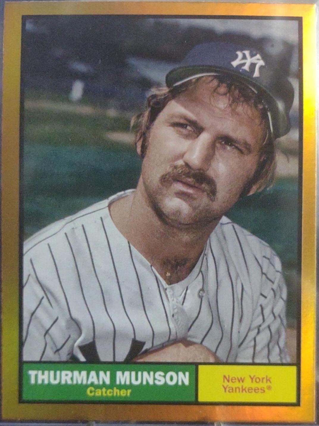 Thurman Munson [Orange Hot Foilboard] #10