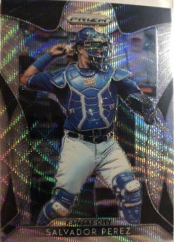 Salvador Perez [Blue Wave Prizm] #200