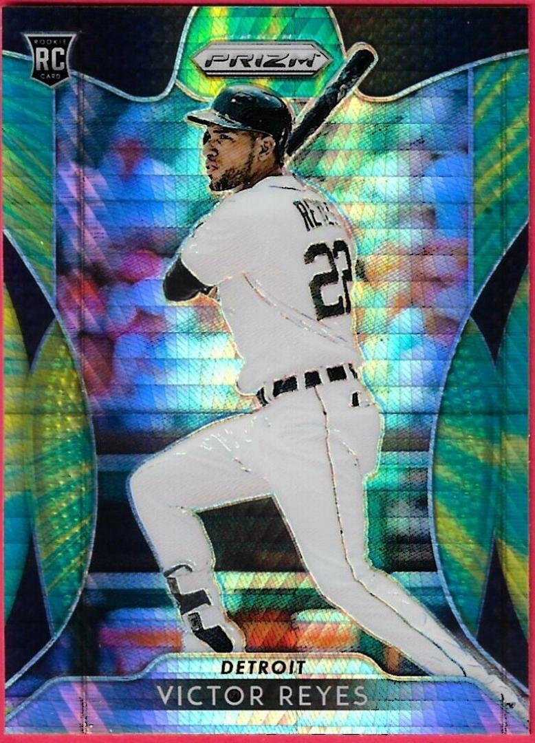 Victor Reyes [Green & Yellow Hyper Prizm] #238