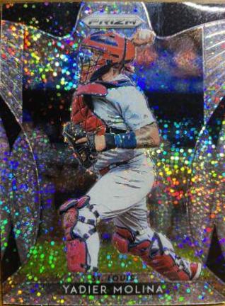 Yadier Molina [White Sparkles Prizm] #8