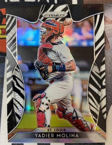 Yadier Molina [Zebra Stripes Prizm] #8