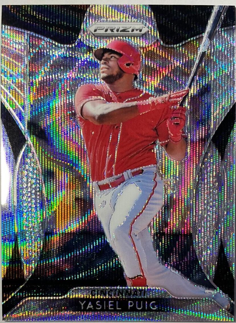 Yasiel Puig [Blue Wave Prizm] #257