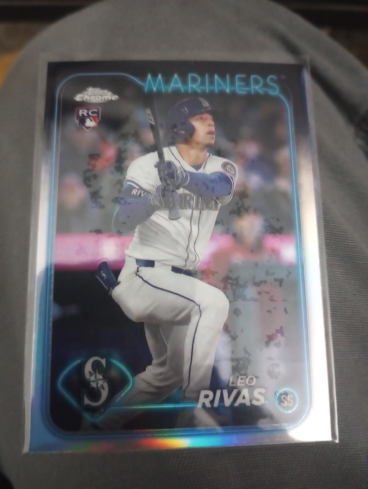 Leo Rivas [Refractor] #USC76