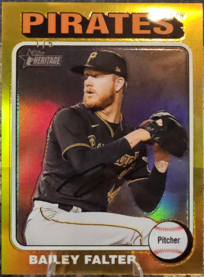 Bailey Falter [Gold Chrome] #89