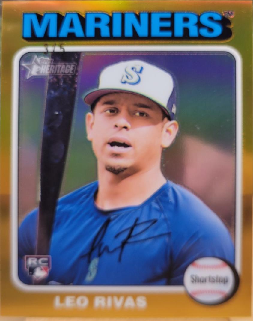 Leo Rivas [Gold Chrome] #711