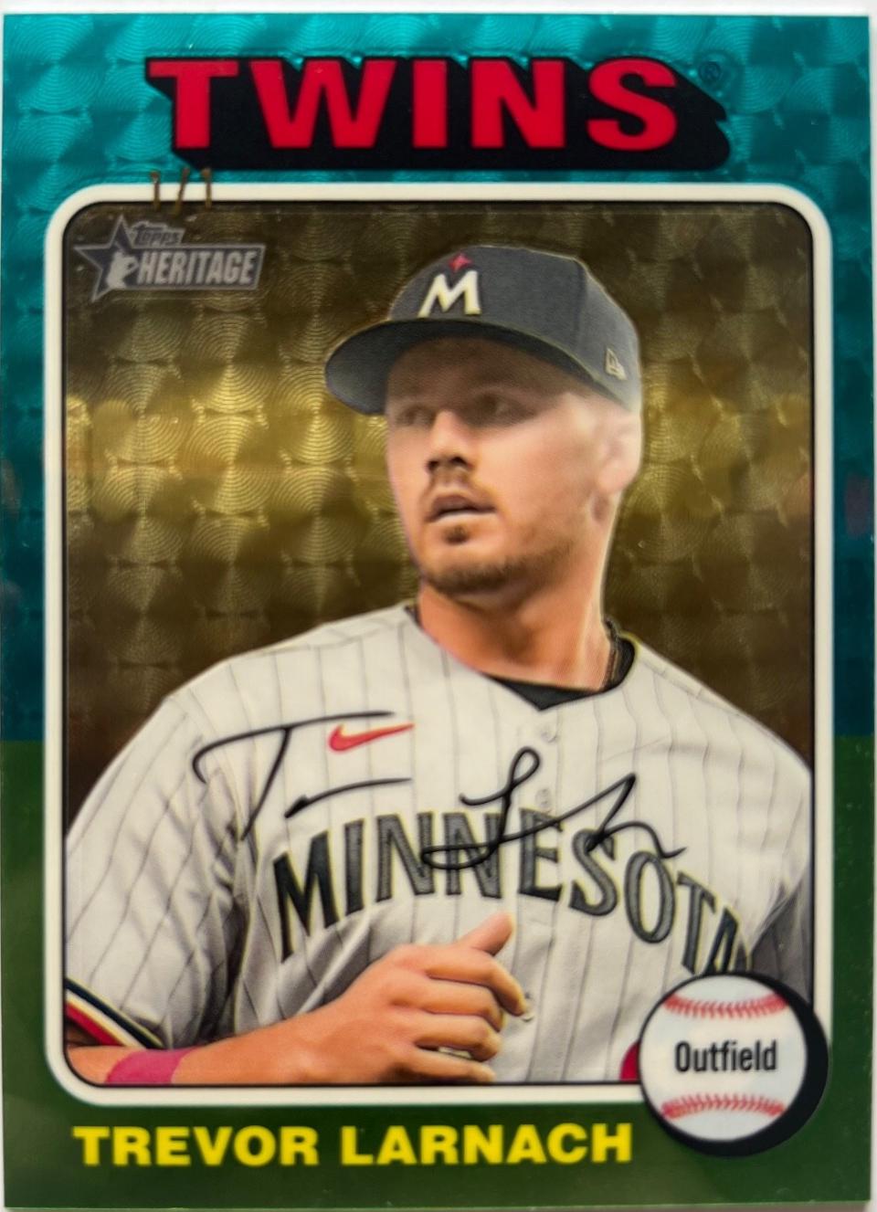 Trevor Larnach [Superfractor Chrome] #455