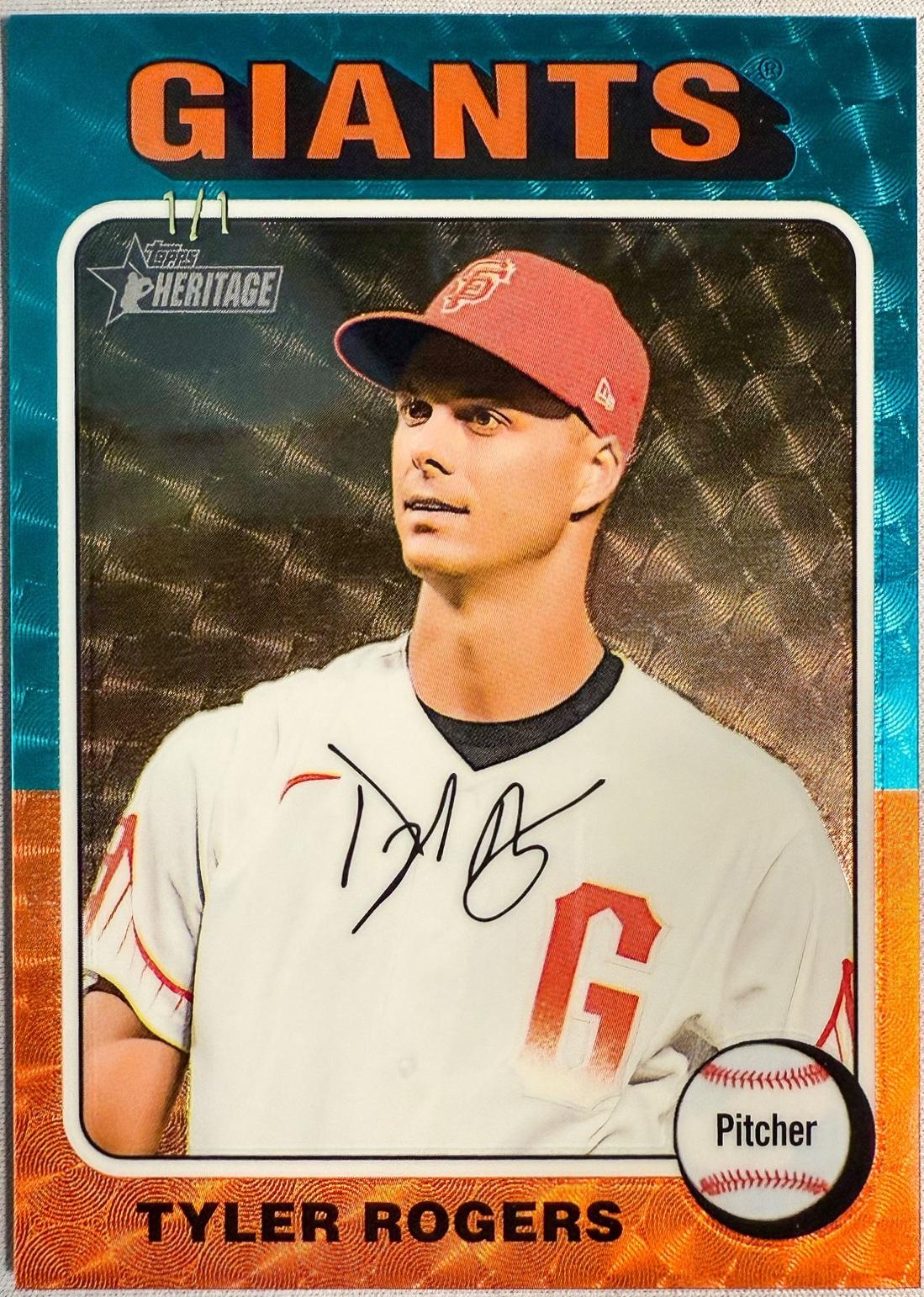 Tyler Rogers [Superfractor Chrome] #485