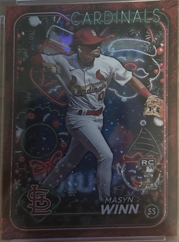 Masyn Winn [Red Metallic Holiday Tree] #H94