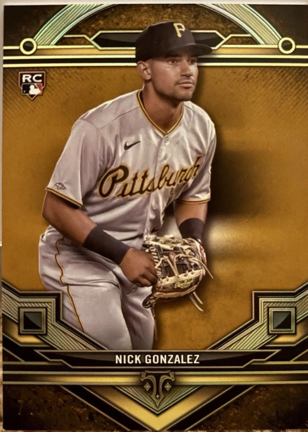 Nick Gonzalez [Gold] #156