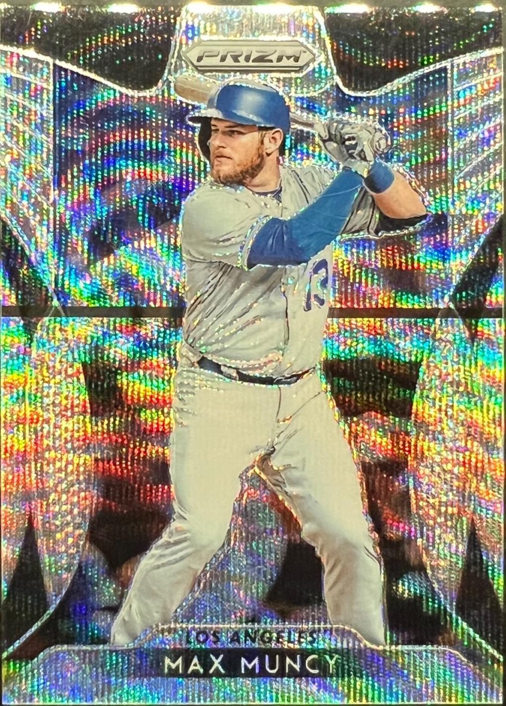 Max Muncy [Blue Wave Prizm] #218