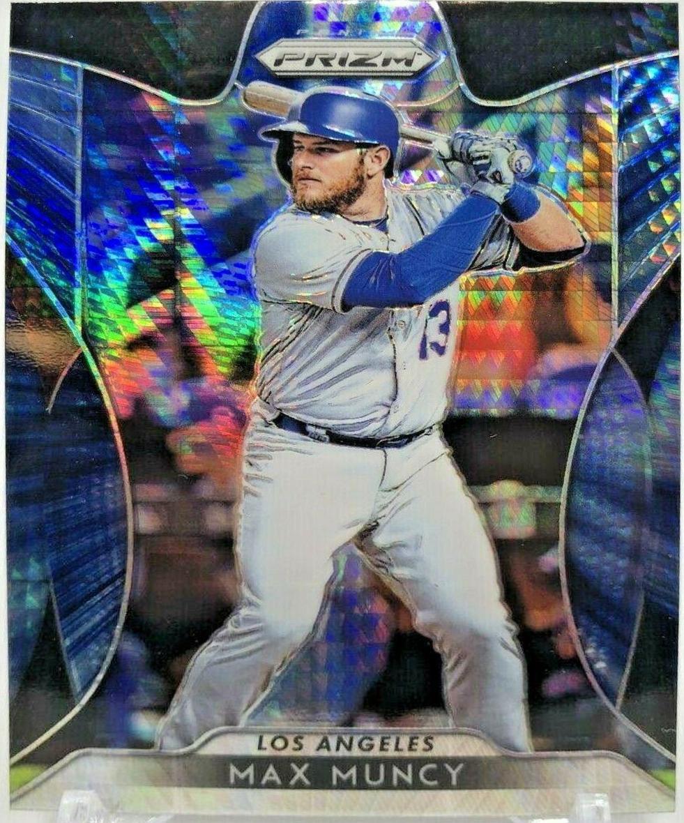 Max Muncy [Hyper Prizm Blue] #218