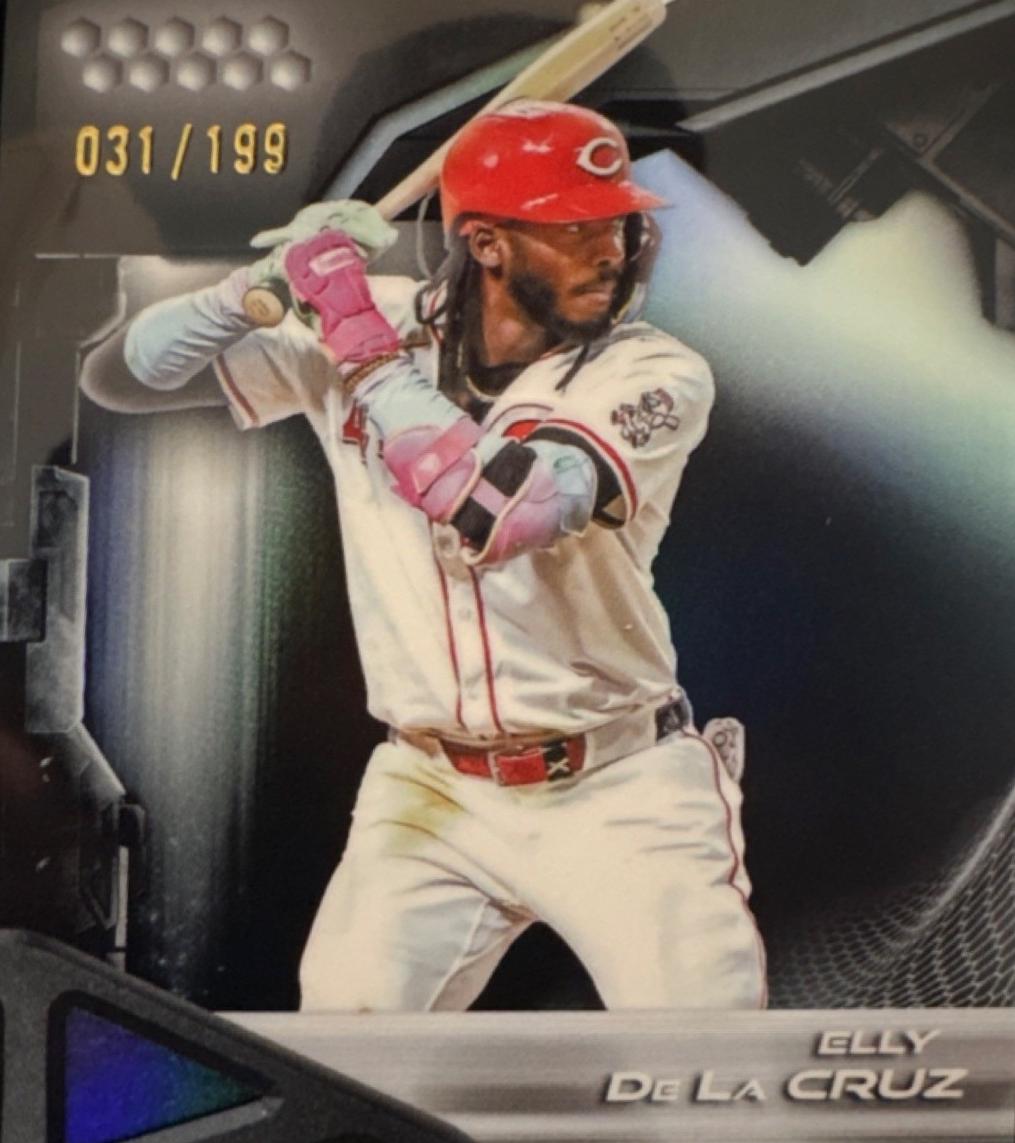 Elly De La Cruz [Refractor] #93