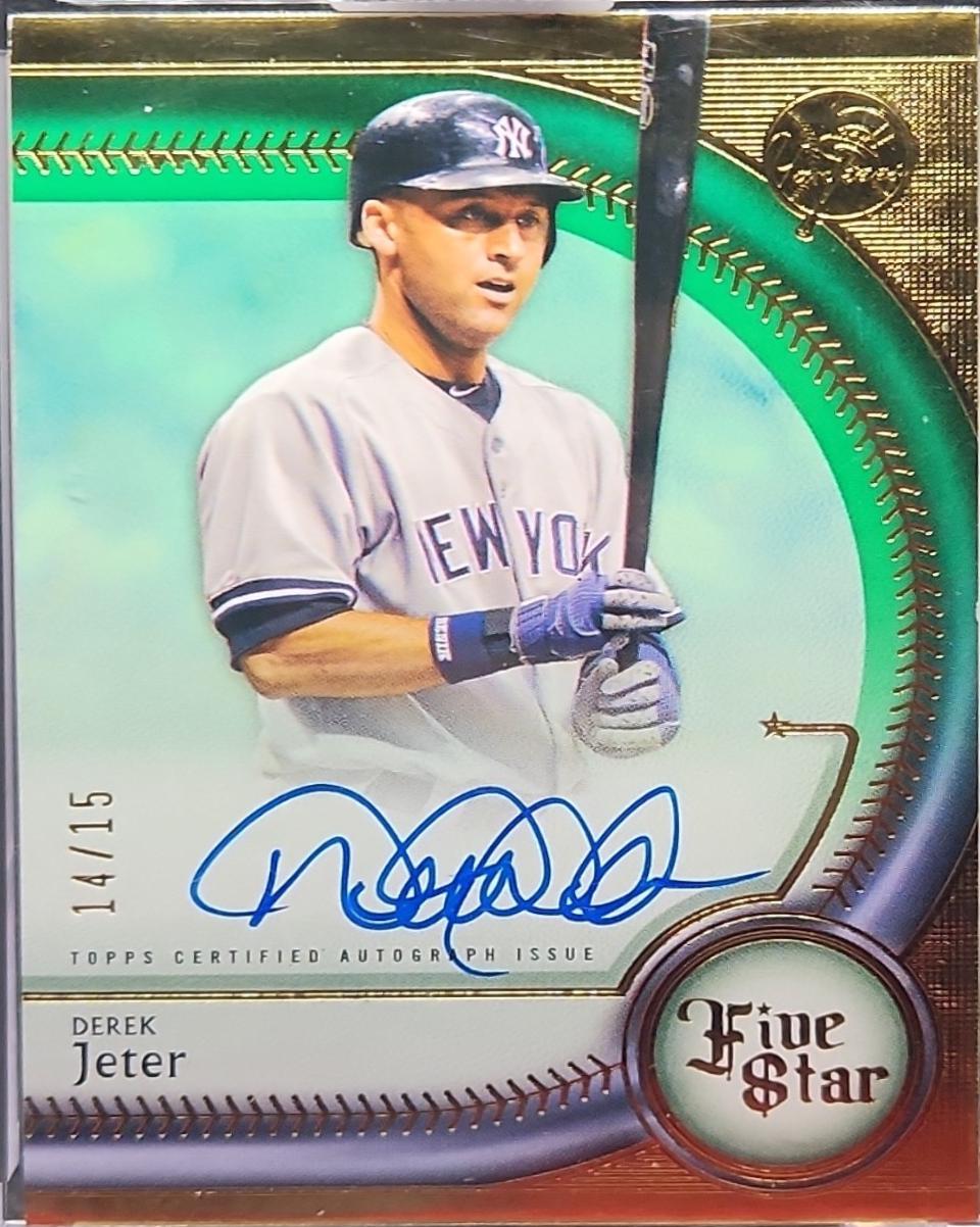 Derek Jeter [Green] #FSA-DJ