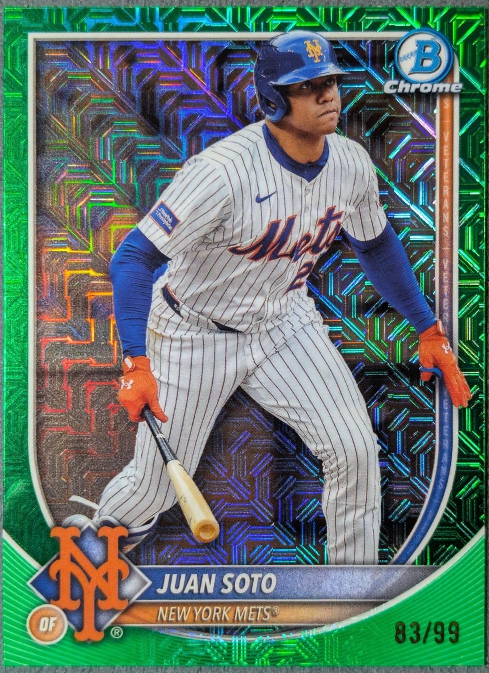 Juan Soto [Green Mojo Refractor] #22