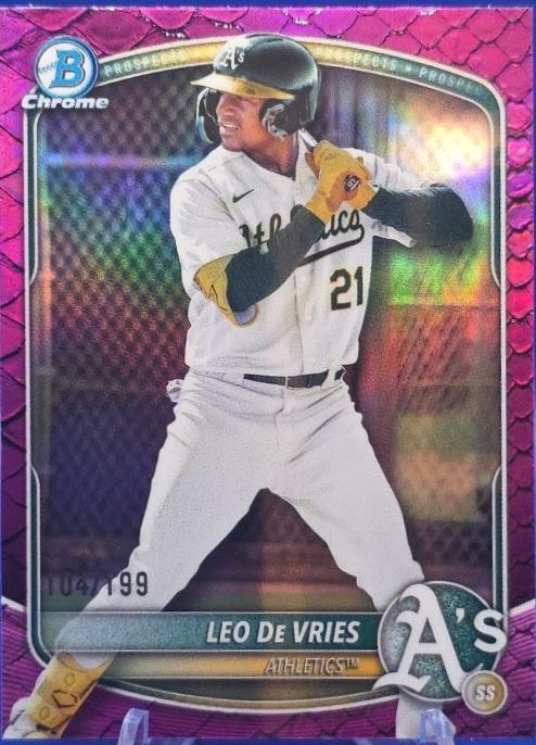 Leo De Vries [Fuchsia Reptilian Refractor] #BDC-87