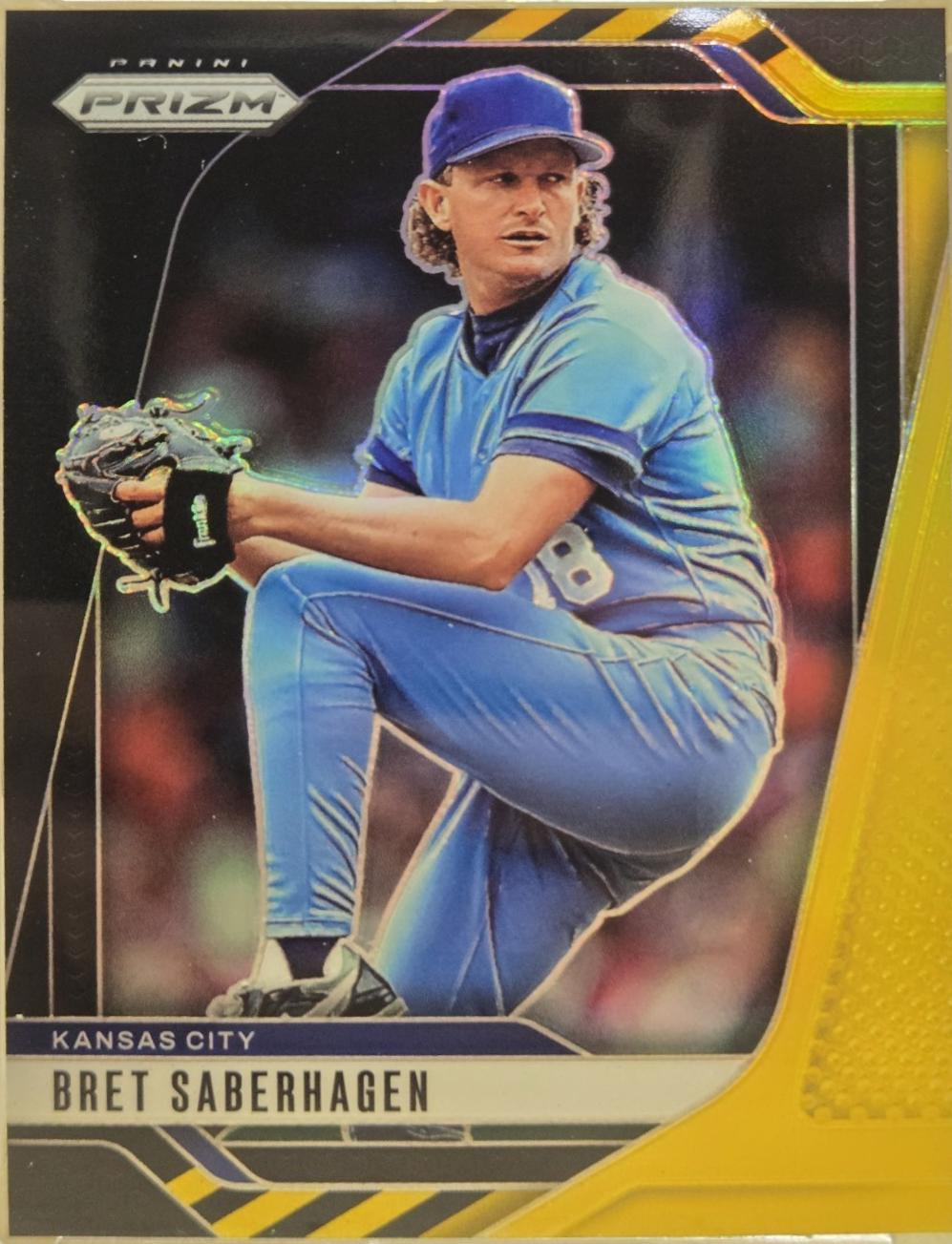 Bret Saberhagen [Black Gold Prizm] #124