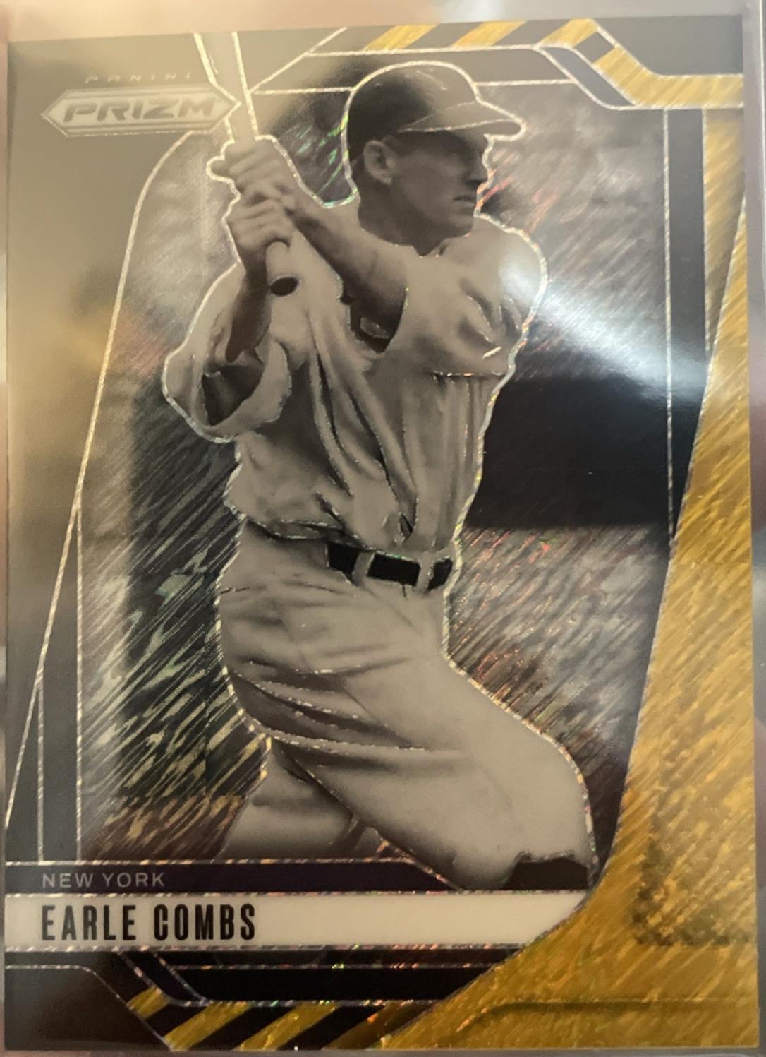 Earle Combs [Black Gold Shimmer Prizm] #276