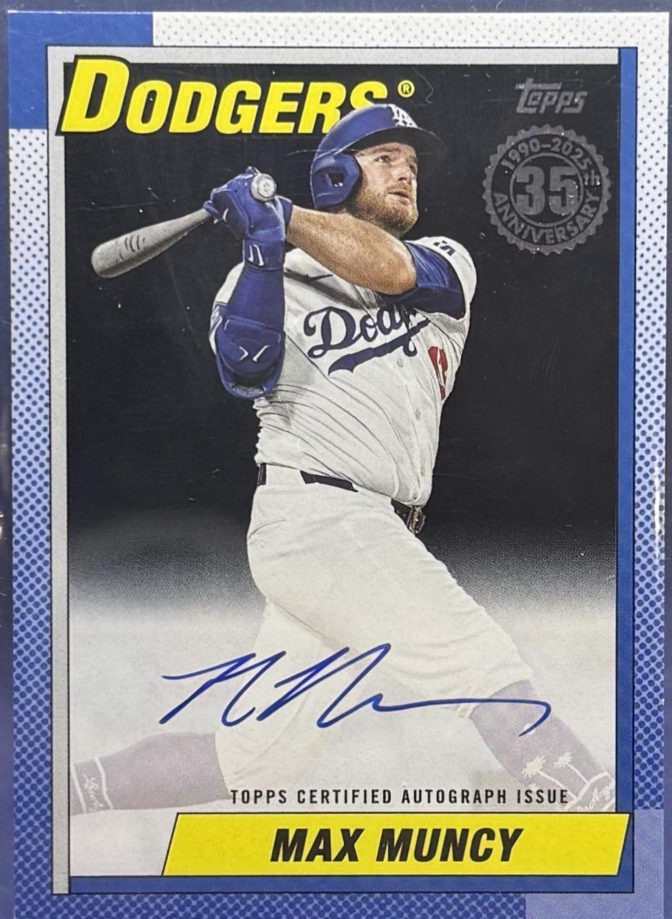 Max Muncy [Black] #90A-MMU
