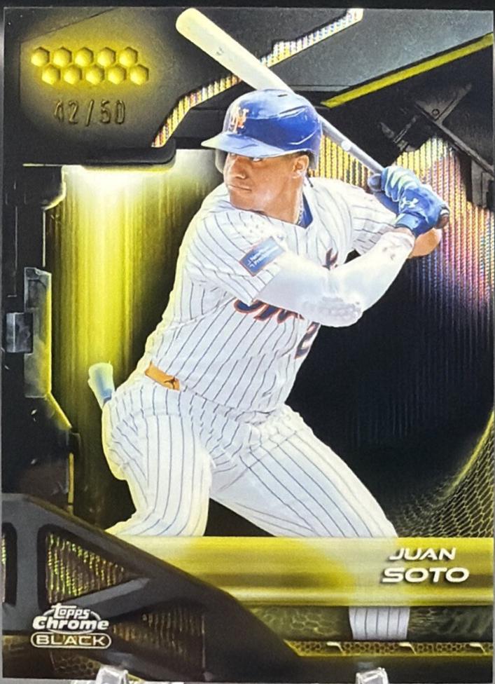 Juan Soto [Gold Wave Refractor] #6