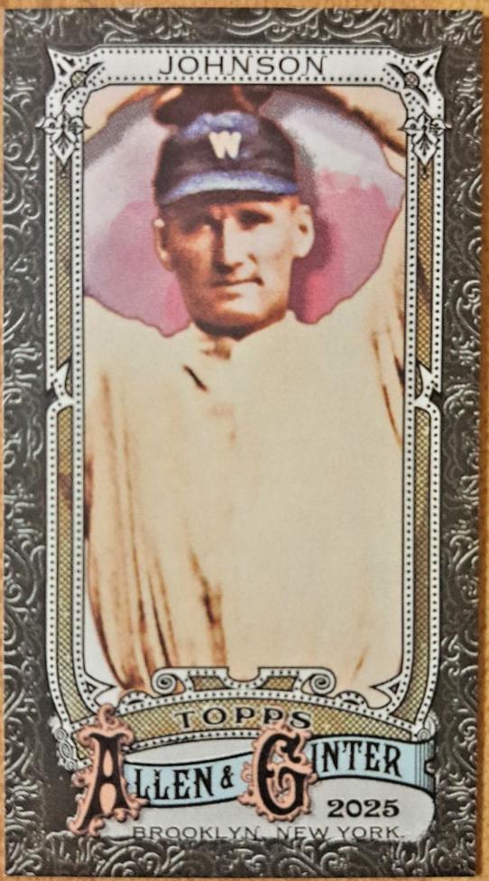 Walter Johnson [Mini Black] #332