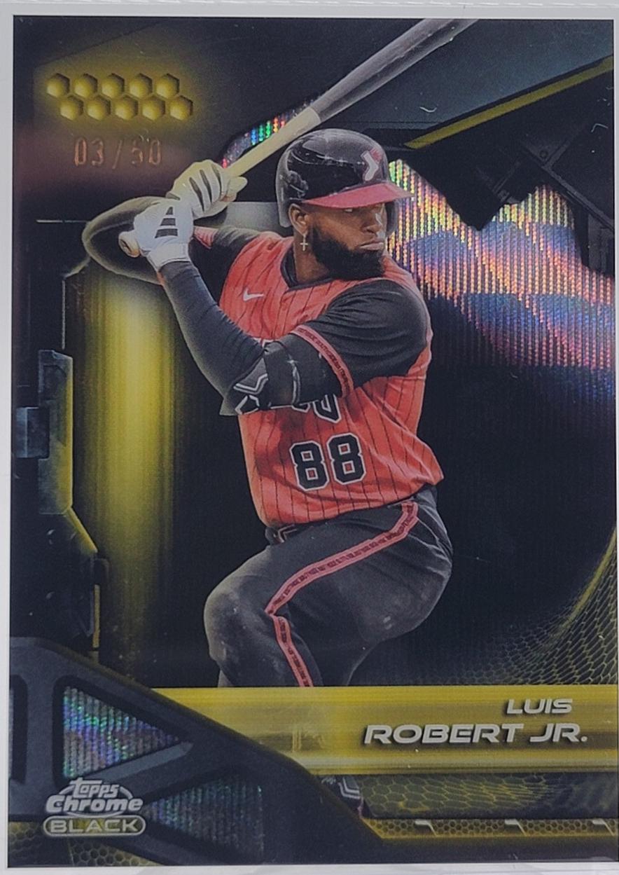 Luis Robert Jr. [Gold Wave Refractor] #82