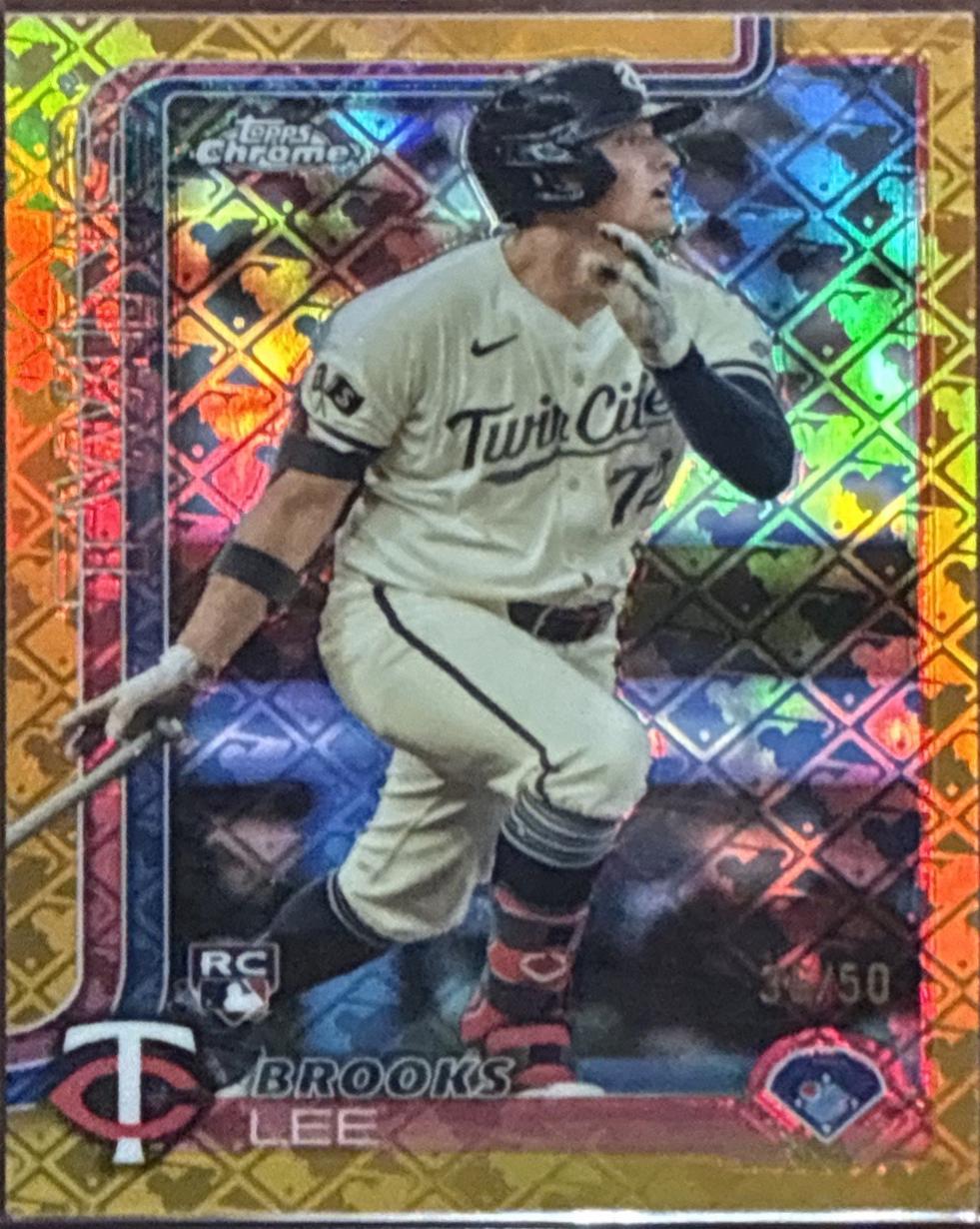 Brooks Lee [Gold Refractor] #234