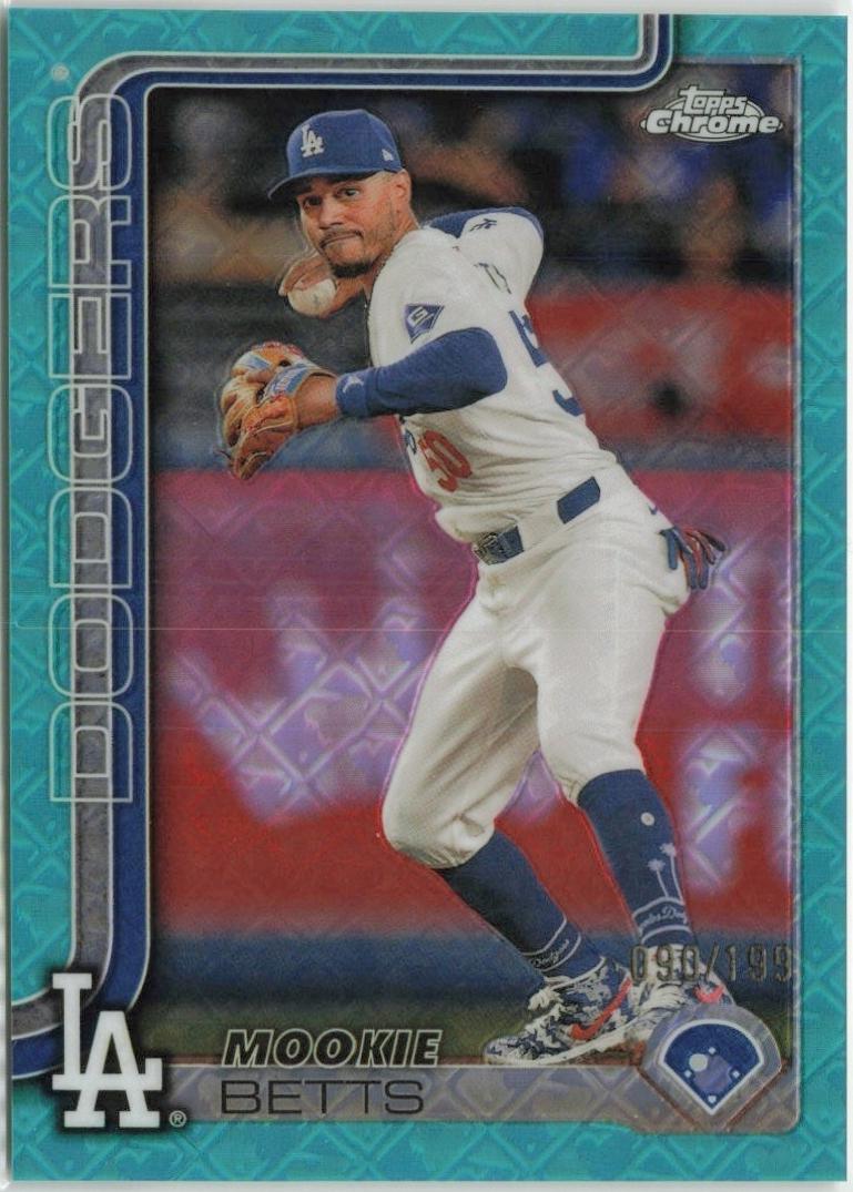Mookie Betts [Aqua Refractor] #50