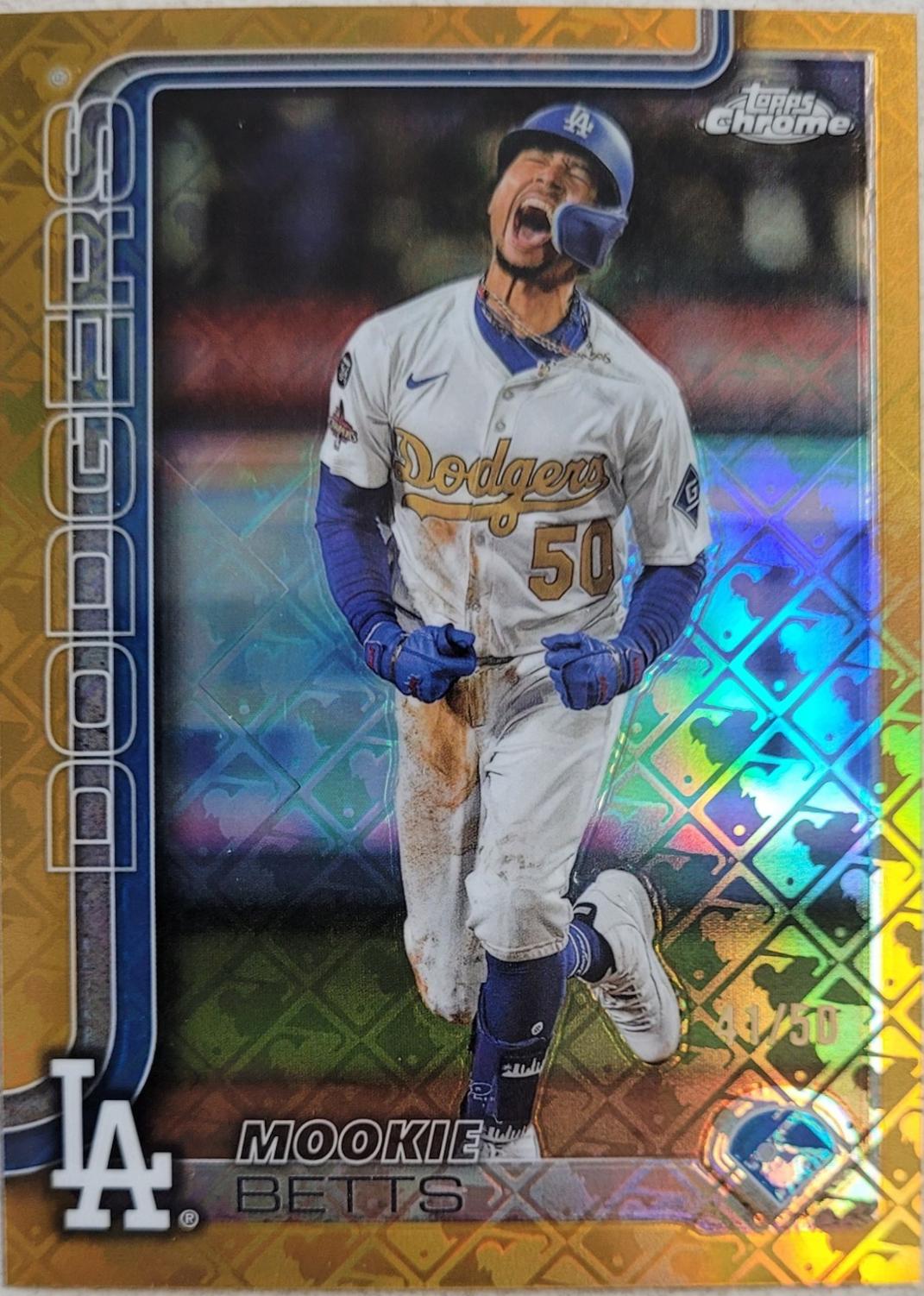 Mookie Betts [Gold Refractor] #50