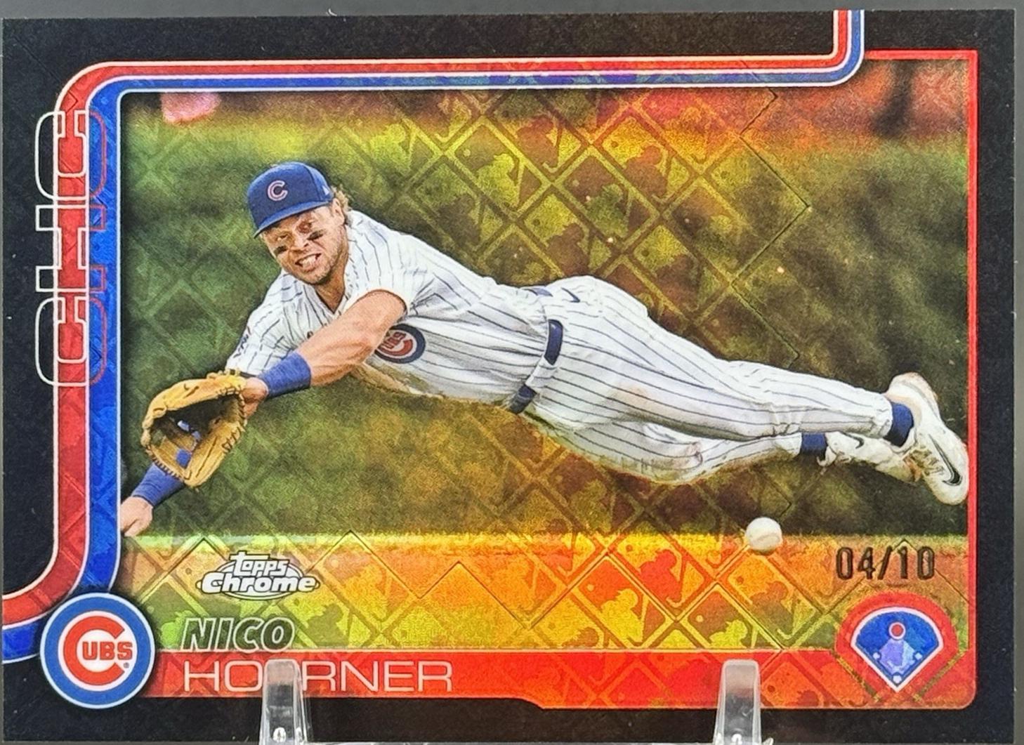 Nico Hoerner [Black Refractor] #107