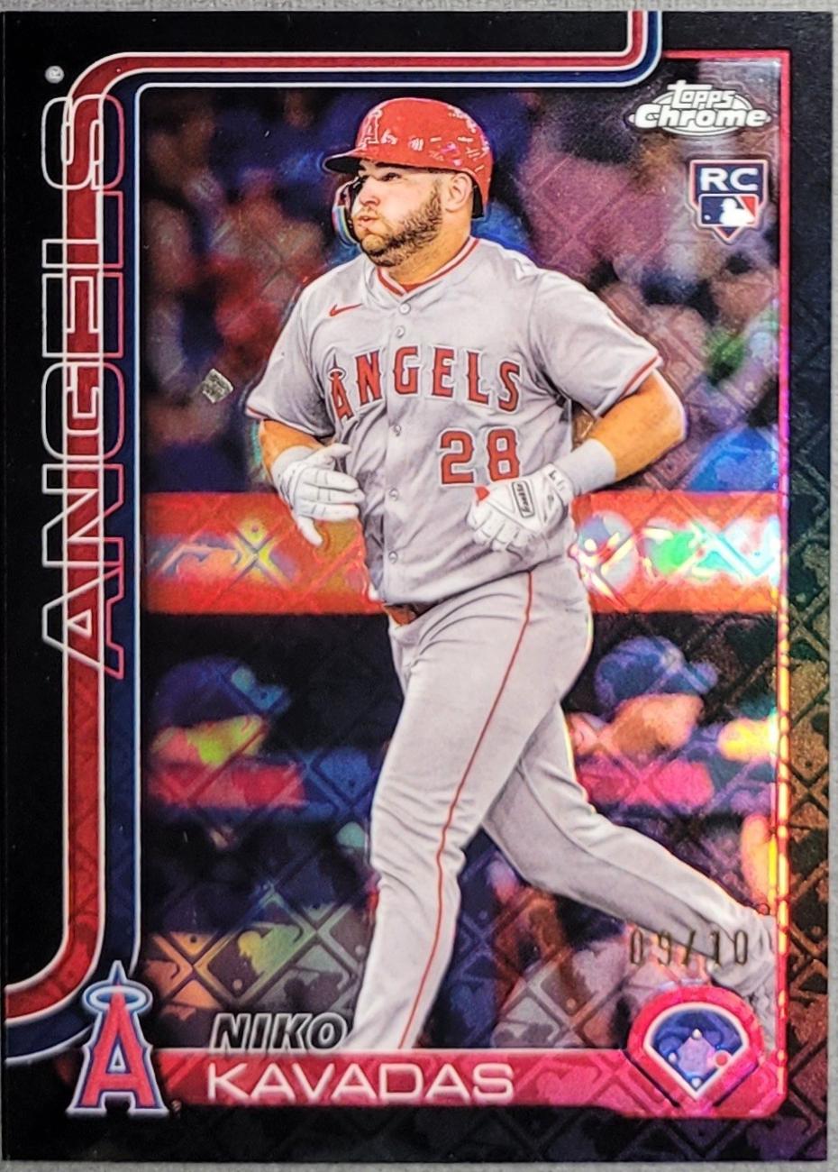 Niko Kavadas [Black Refractor] #20