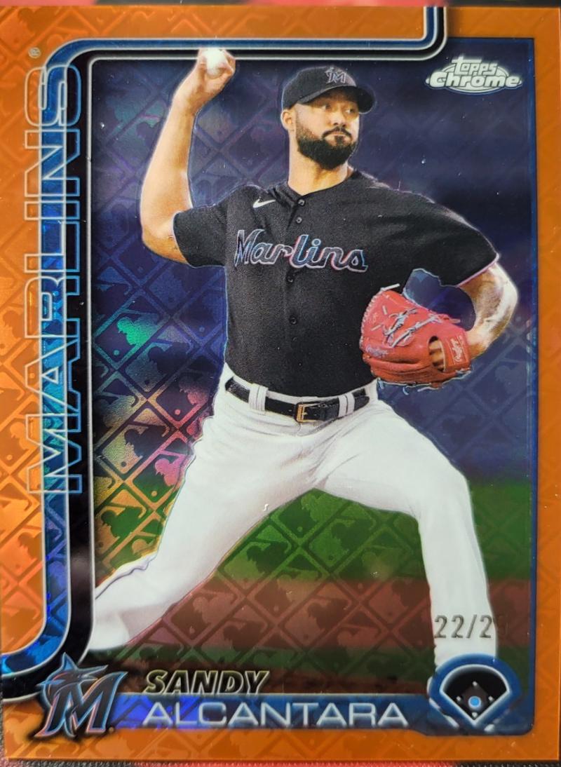Sandy Alcantara [Orange Refractor] #126