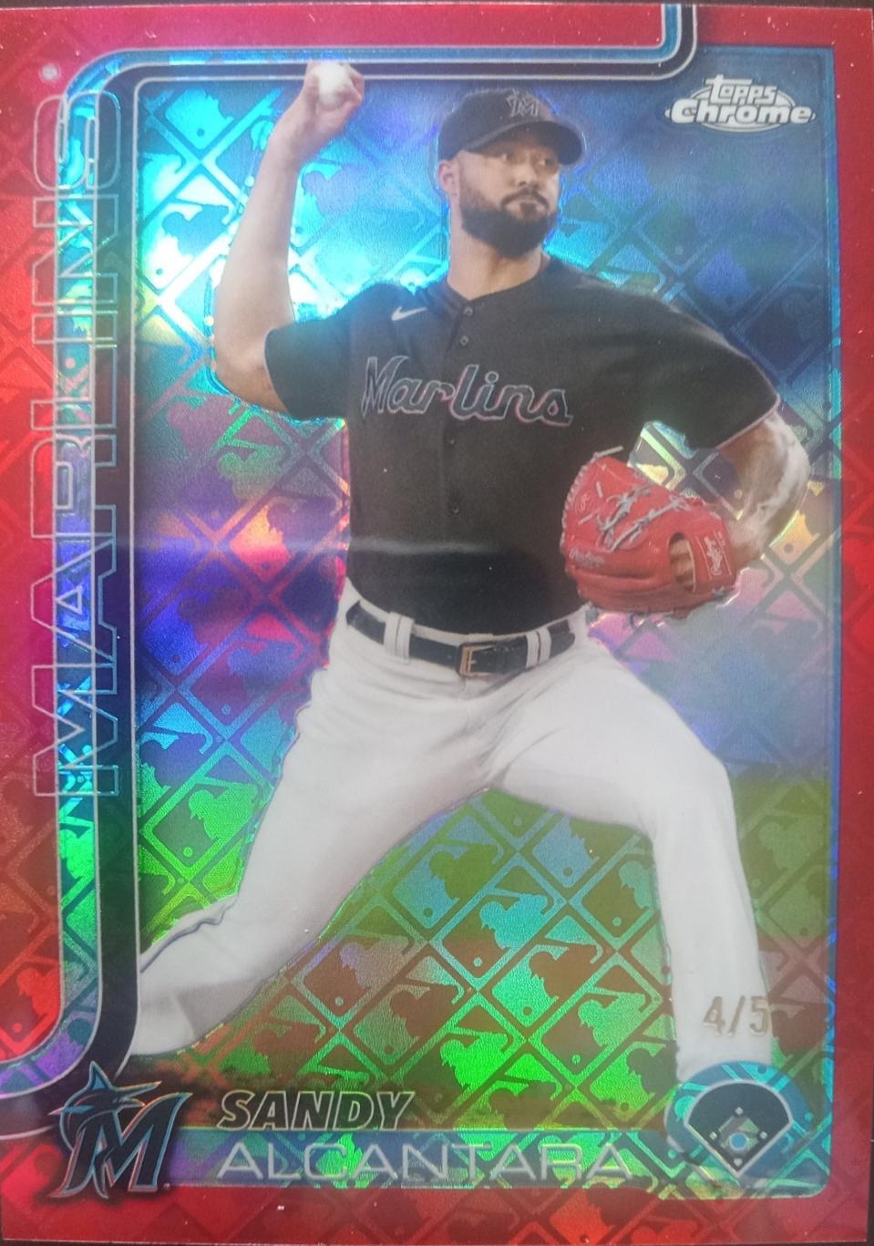 Sandy Alcantara [Red Refractor] #126