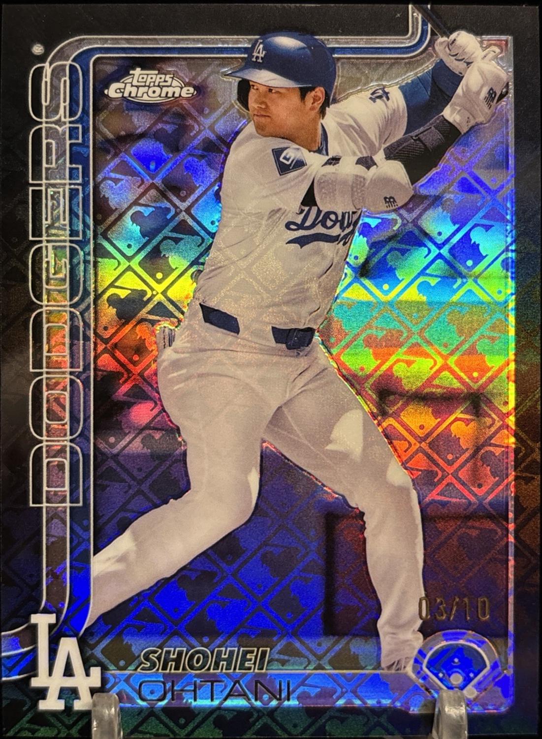 Shohei Ohtani [Black Refractor] #1