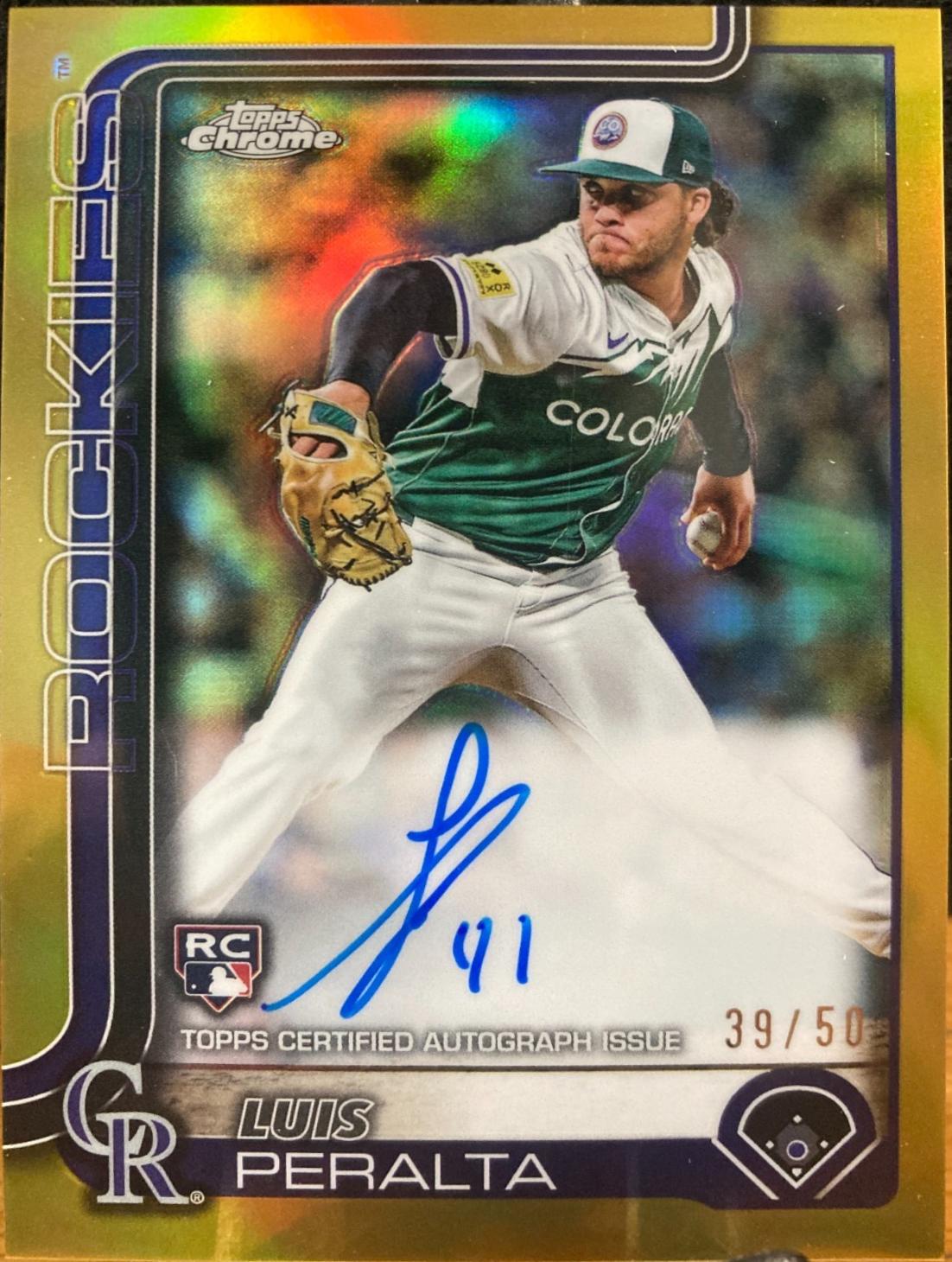 Luis Peralta [Gold Refractor] #RA-LP