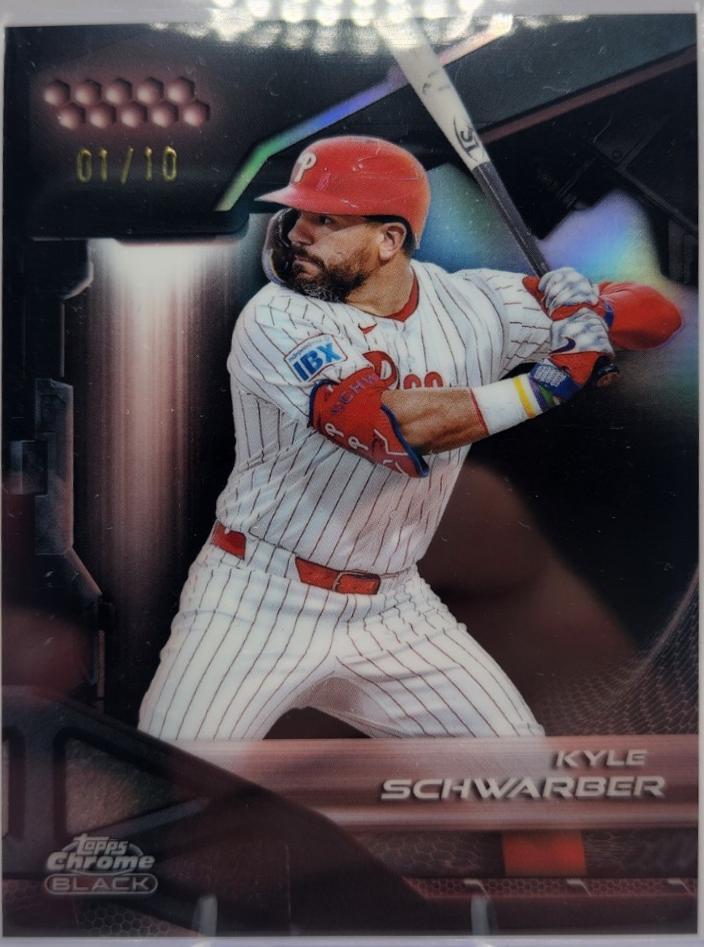 Kyle Schwarber [Rose Gold Refractor] #200