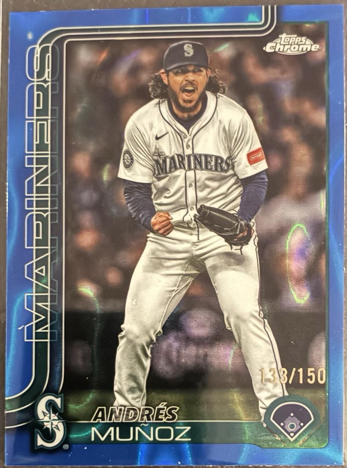 Andres Munoz [Blue Lava Refractor] #USC108