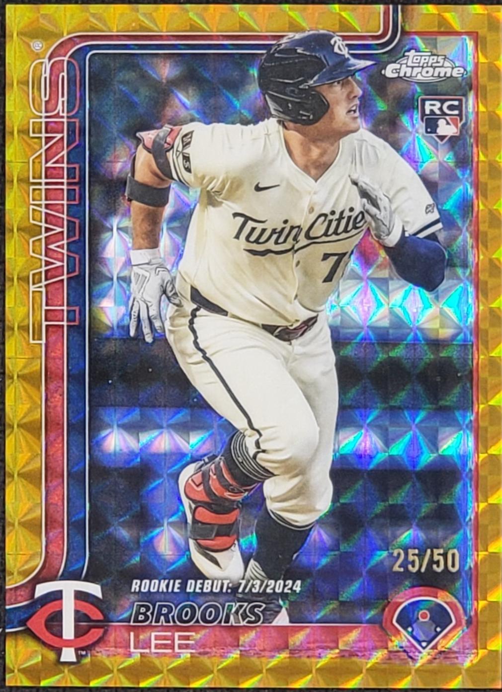 Brooks Lee [Gold Geometric Refractor] #USC6